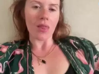 naughty-rosie's Live Sex Cam Show