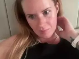 naughty-rosie's Live Sex Cam Show