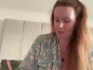 naughty-rosie's Live Sex Cam Show