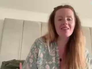 naughty-rosie's Live Sex Cam Show
