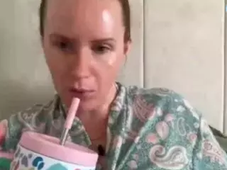 naughty-rosie's Live Sex Cam Show