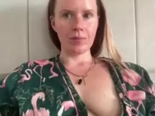 naughty-rosie's Live Sex Cam Show