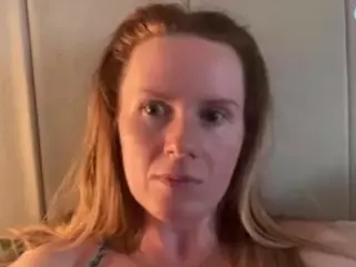 naughty-rosie's Live Sex Cam Show