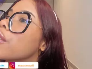 macarenna1's Live Sex Cam Show