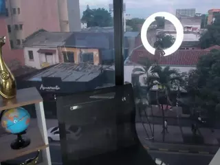 macarenna1's Live Sex Cam Show