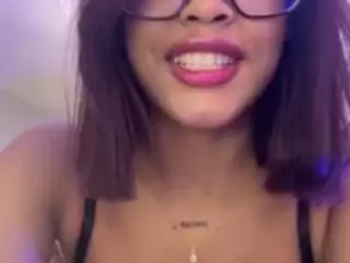 macarenna1's Live Sex Cam Show