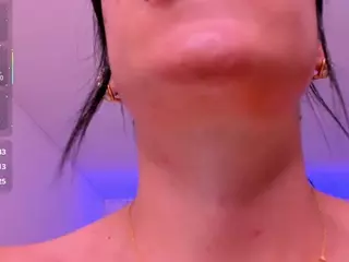 karlaa-james's Live Sex Cam Show