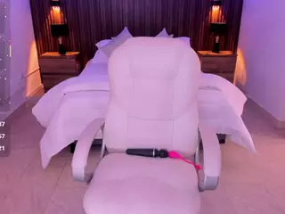 karlaa-james's Live Sex Cam Show