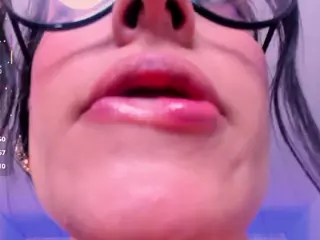 karlaa-james's Live Sex Cam Show