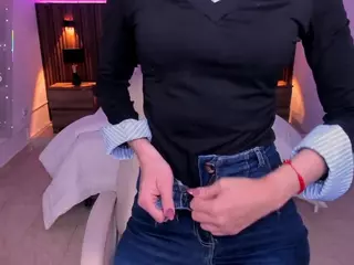 karlaa-james's Live Sex Cam Show