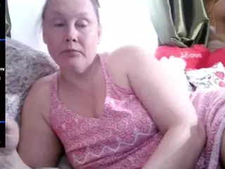 pussykroshka's Live Sex Cam Show