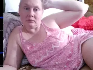 pussykroshka's Live Sex Cam Show