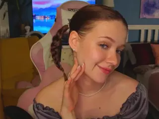 Luna's Live Sex Cam Show