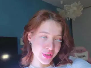 Luna's Live Sex Cam Show