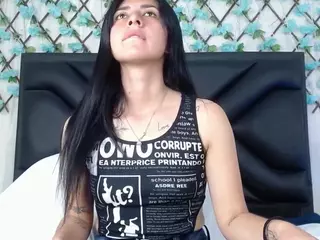 EmmaWiilliamss's Live Sex Cam Show