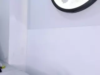 Felicity-1's Live Sex Cam Show