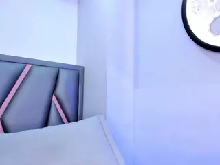 Felicity-1's Live Sex Cam Show