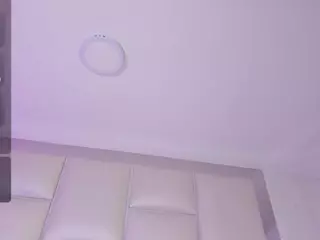 IsabellaaJones's Live Sex Cam Show