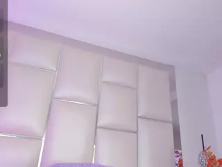 IsabellaaJones's Live Sex Cam Show