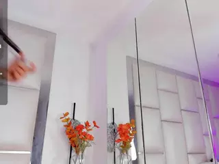 IsabellaaJones's Live Sex Cam Show