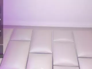 IsabellaaJones's Live Sex Cam Show