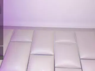 IsabellaaJones's Live Sex Cam Show