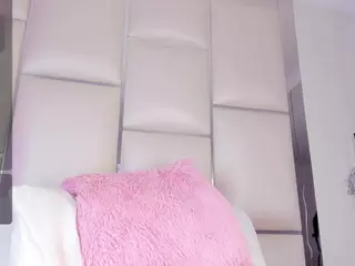 IsabellaaJones's Live Sex Cam Show