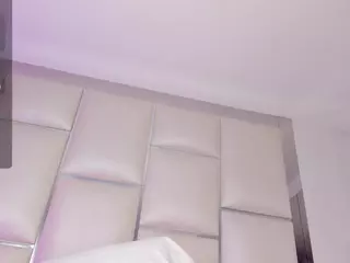 IsabellaaJones's Live Sex Cam Show