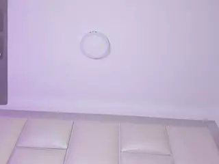 IsabellaaJones's Live Sex Cam Show