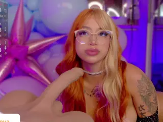 KaoriAnya1's Live Sex Cam Show