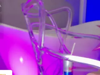 KaoriAnya1's Live Sex Cam Show