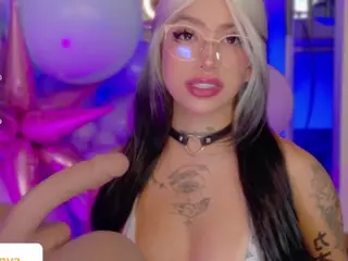 KaoriAnya1's Live Sex Cam Show