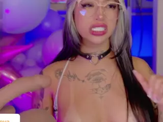 KaoriAnya1's Live Sex Cam Show