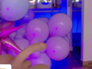 KaoriAnya1's Live Sex Cam Show