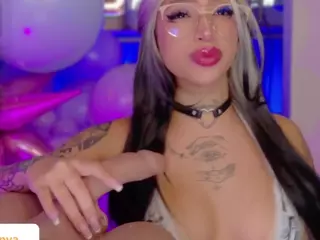 KaoriAnya1's Live Sex Cam Show