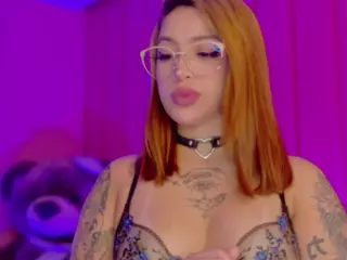 KaoriAnya1's Live Sex Cam Show