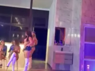 KaoriAnya1's Live Sex Cam Show