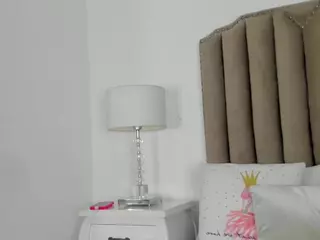 kimberlin-cam44's Live Sex Cam Show