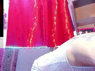 staacy37's Live Sex Cam Show