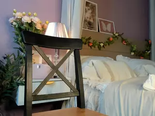Emily's Live Sex Cam Show