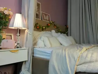 Emily's Live Sex Cam Show
