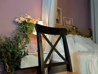Emily's Live Sex Cam Show