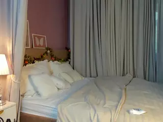 Emily's Live Sex Cam Show