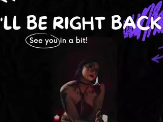 Kim Lennox's Live Sex Cam Show