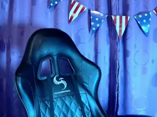 Kim Lennox's Live Sex Cam Show
