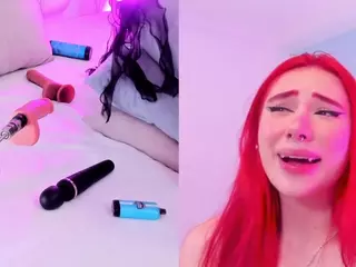 jade-reed's Live Sex Cam Show