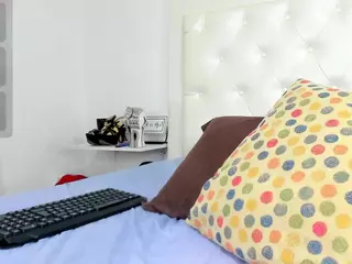 rouse-sexy-hotxx77's Live Sex Cam Show