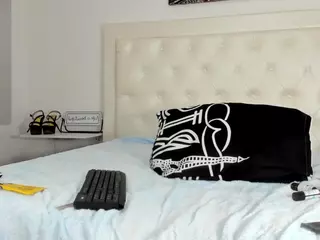 rouse-sexy-hotxx77's Live Sex Cam Show