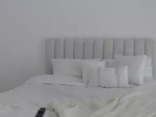 XoxP0ck3tR0cketxoX's Live Sex Cam Show