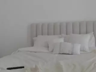 XoxP0ck3tR0cketxoX's Live Sex Cam Show